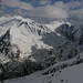 Blick vom Gipfel des Zirmeggenkogels zu herrlichen Skihochtourengipfeln.
