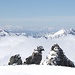 <b>Dalla destra: Wilde Kreuzspitze (3132 m), Grabspitze (3059 m) e Blickenspitz (2988 m) o Cima della Vista.</b>