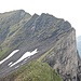 Der Grat vom Fläschenspitz mit meinem Gipfelgratbuch. Einer der grossen Schlüsselstelle bei der Sihltaler Bergkette überquerung