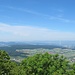 Panoramblick vom Burghorn: Der Alpenkamm heute diesig.
