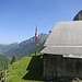 Die Alp Fläschen mit dem Fluebrig und Chlinen Aubrig im Hintergrund.