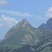Blick auf Fronalpstock und dahinter Mürtschenstock
