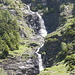 Dalla parte opposta alla Cascata della Lesgiüna si trova questa bella concatenazione di cascatelle