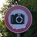 Fahrverbot für Fotografen - zum Glück bin ich nur Wanderer... (bei Street View 2012 noch ohne künstlerische Zugabe)
