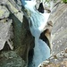 Le gole scavate dall'acqua a monte della cascata