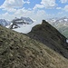 Abstieg am Südgrat , dahinter Fleischkopf und Vallugamassiv