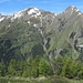 Schwarzer Kranz, eingerahmt von Fleischkopf und Pimig. Gesehen beim Aufstieg zur Rotschrofenspitze (06.06.2014)