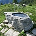 schöner Brunnen auf der Alpe di Pii