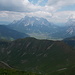 am Gipfel: Blick nach Ehrwald + Zugspitze
