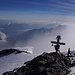 Gipfel und Sicht nach Richtung Glarus (versteckt im Nebel)