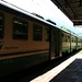 Nebst lokbespannten Zügen kommen auf der Regionallinie Domodossola-Novara auch Pendelzüge des Typs <em>ALe 582</em> aus den Achzigerjahren zum Einsatz. Erfreulicherweise kann man in den meisten italienischen Zügen die Fenster öffnen!