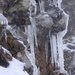 Eis, Frost, Graupel und Schnee - Sinnbild unserer Bergtour auf den höchsten Berg Deutschlands mitten im Sommer ...