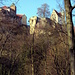 Im Schindergraben, die Burg Hohnstein ist in Sicht