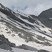 Lauchboden: Schneefelder Richtung Furggele<br />Abgerutscht bin ich im durchgehenden Schneefeld rechts