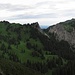 Ausblick nach Nordwesten zu Hohem Straußberg und Branderschrofen<br /><br />Vista a nord-ovest all`Hoher Straußberg e Branderschrofen