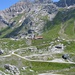 Ausblick vom Klettergarten Richtung Spitzhorn und Restaurant Barrage