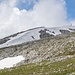 Der Gipfel des Kahlersbergs aus ungewohnter Perspektive mit Resten seiner großen Gipfelwächte.