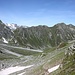 <b>Sguardo sul Piz Ault (2471 m), cima spesso abbinata all'escursione alla Camona da Medel.</b>