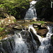 Belle cascate formate dal fiume nella Valle di Duragno che si possono osservare mentre si attraversa il ponte in prossimità di Giadè.
