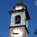 Il campanile della chiesa a Berzona