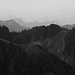 Blick vom Croix zurück zum Chaux de Culand: darüber von links Pic Chaussy, Grand Muveran, Dent Favre und Dent de Morcles
