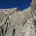 Klettersteig mit Gipfel (oben Mitte)