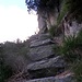 Treppensteigen zum Gelmersee, auf dem Bergwanderweg ab Chüenzentennlen