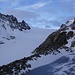 Aussicht von der Cabane d'Orny auf den Glacier d'Orny und den Col d'Orny.