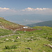 Im Abstieg vom Crno Ezero - Gleich passieren wir das kleine Hirtenlager auf ca. 2.040 m.