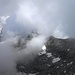 Panorama dalla vetta, dietro le nuvole la punta Rusca