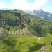 Aussicht von der silbernen Fluh zur Alp oberste Gurbs runter. Sehr nette Alpleute dort, der cremige Geisskäse ist nur zu empfehlen!