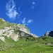 Schöne Bergszenerie im Kessel zwischen Wildhuser Schafberg und Moor. Den Jöchliturm ganz oben passiert man rechts vom Gipfel