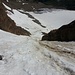 Bis zum Felsband waren es knapp 200 Hm..., auf diesem dann weiter am Gletscher links vorbei.