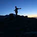 In der Abenddämmerung habe ich den Gipfel der Arêtes de Lire Rose (3074m) erreicht.