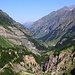 Foto vom ersten Besteigungsversuch am 27./28.7.2013: <br /><br />Aussicht von der Barrage de Mauvoisin (1976m) ins Val de Bagnes. Links ist der Ausgangspunkt Mauvoisin (1841m) zu sehen.