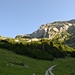 weiter auf dem Fahrsträsschen unterwegs zur Alp Trosen