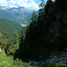 Val Paghera, in basso il canale percorso dal sentiero per il rifugio Occhi