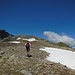 Auf dem Weg zum Schwarzhorn - der einzige Gipfel, der von einer Wolke überschattet wird - brummel...
