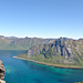 Steinfjord mit Aussichtspunkt Tungeneset.