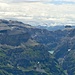 Limmerenstausee mit Kistenpass und dem Kistenstöckli im Hintergrund