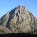 Ehrwalder Sonnenspitze von oberhalb der Coburger Hütte gesehen.