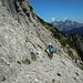 Andrea in der etwas trittarmen Schuttquerung vor dem Haitzmannschartl
