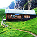 Flueseehütte mit Weitblick über Lenk und das ganze Tal