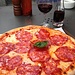 hhhmmmm....dafür gönnte ich mir in Zermatt eine fette Pizza Diavolo als Vegi *lach*!