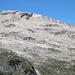 Das riesige Wildenkar oberhalb des Latschengürtels im Zoom, überragt vom Großen Wilden.