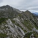 Blick zum höheren W-Gipfel der Dreierspitze.