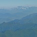 Zoom zum Dachsteingebirge.