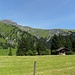Nähe Gilbach mit Blick auf den ersten Abschnitt unserer Tour. Rechts die Alp Tscheten, links der/das/die Gsür.