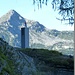 Il baricentro del Canton Ticino. A sinistra il Madom da Sgiof, 2265 metri.