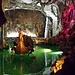 Wunderschönes Farbenspiel in der Grotte